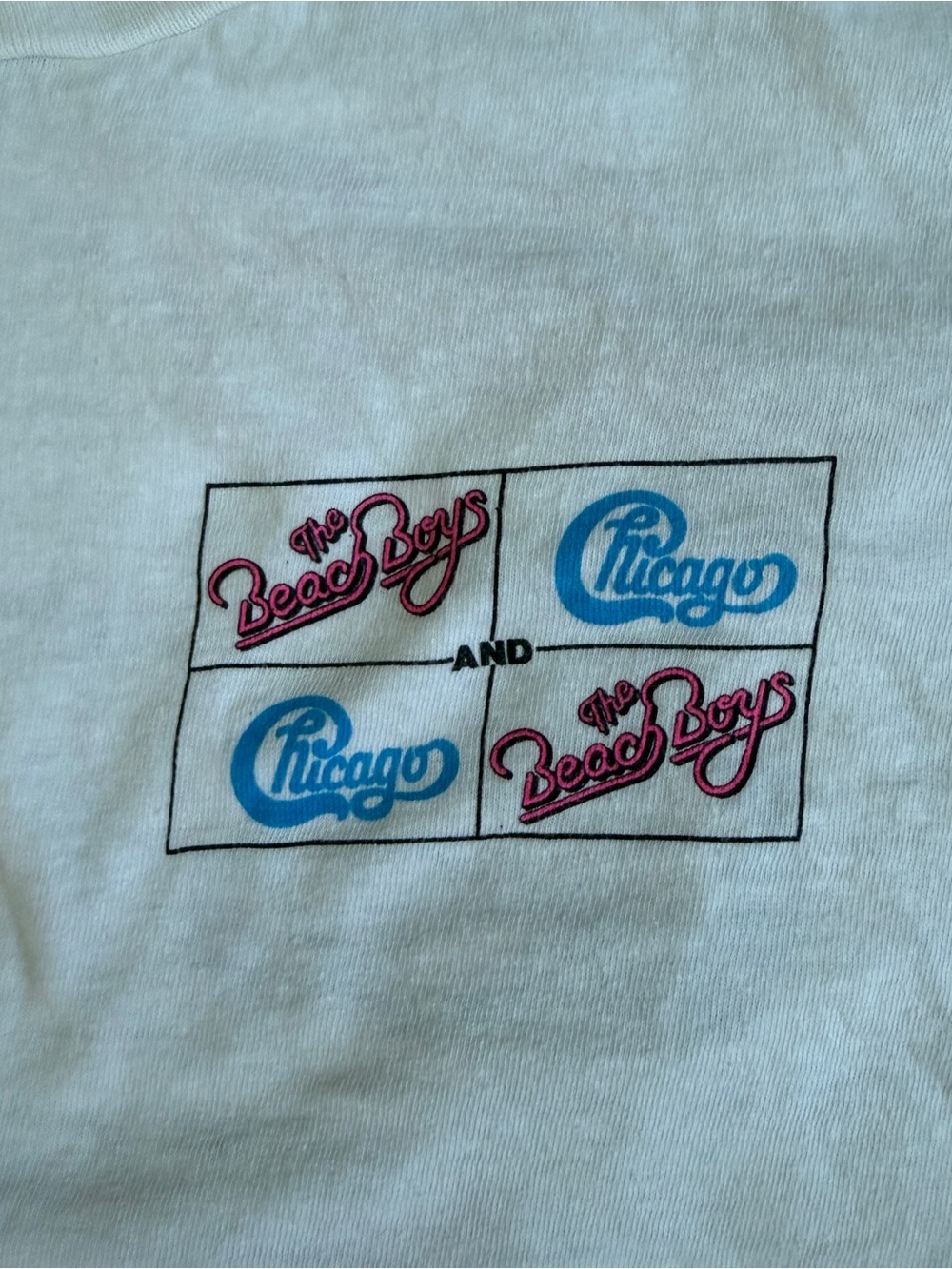 Chicago Beach Boys Together In Concert 1989 Vintage Tour Tee XL 21” pit to pit - Picture 8 of 10